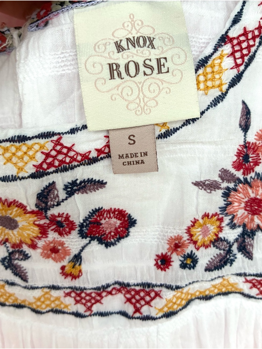 Knox Rose Embroidered Peasant Blouse Size Small - Picture 3 of 5